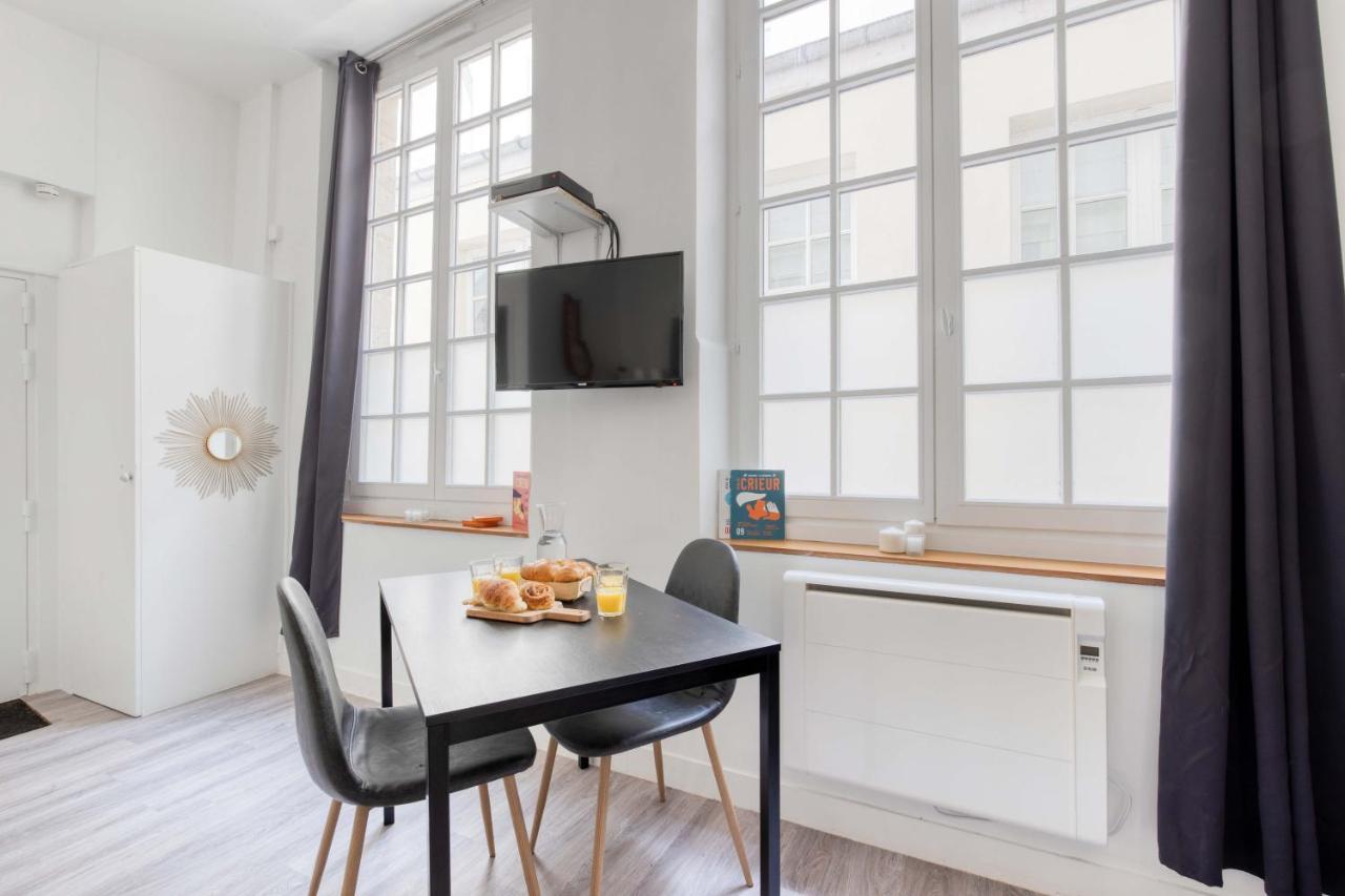 New & Design Studios In The Heart Of Le Marais Paris Exterior photo